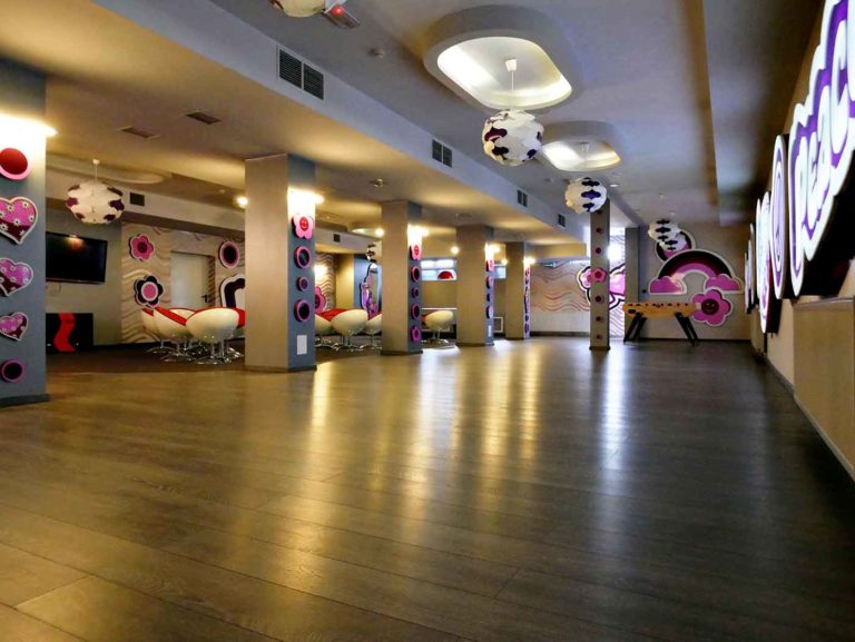 hotel-styl-70-klub-70-sala-taneczna